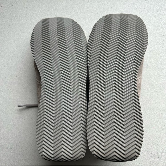 Eileen fisher woman’s sneakers - Picture 3 of 5